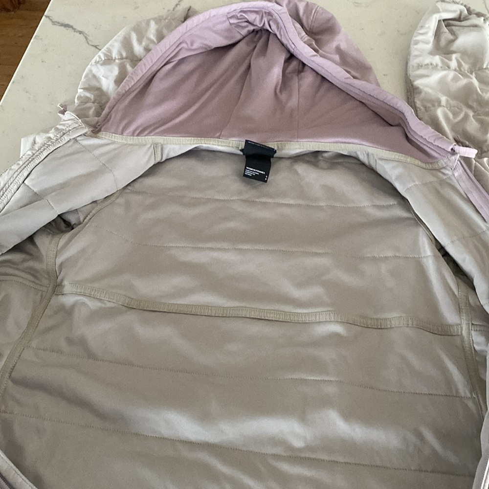 North face jacket - Picture 6 of 6